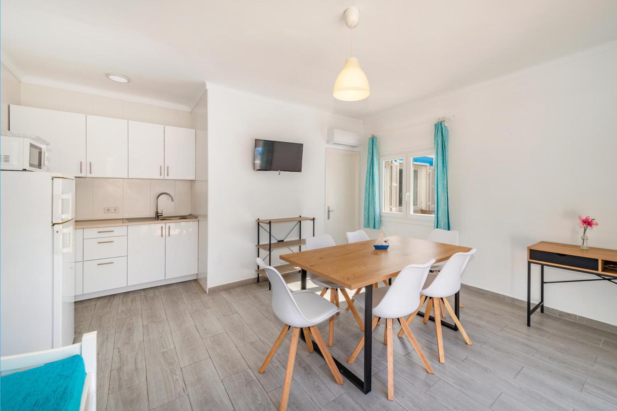 Apartamentos Falco Port de Pollença Eksteriør bilde