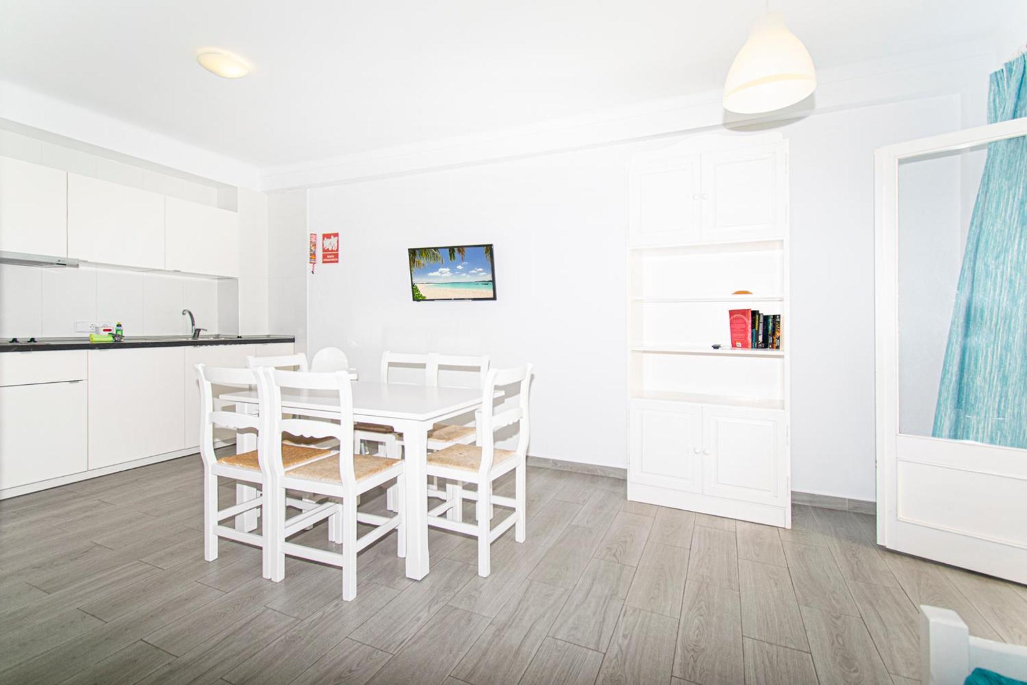 Apartamentos Falco Port de Pollença Eksteriør bilde